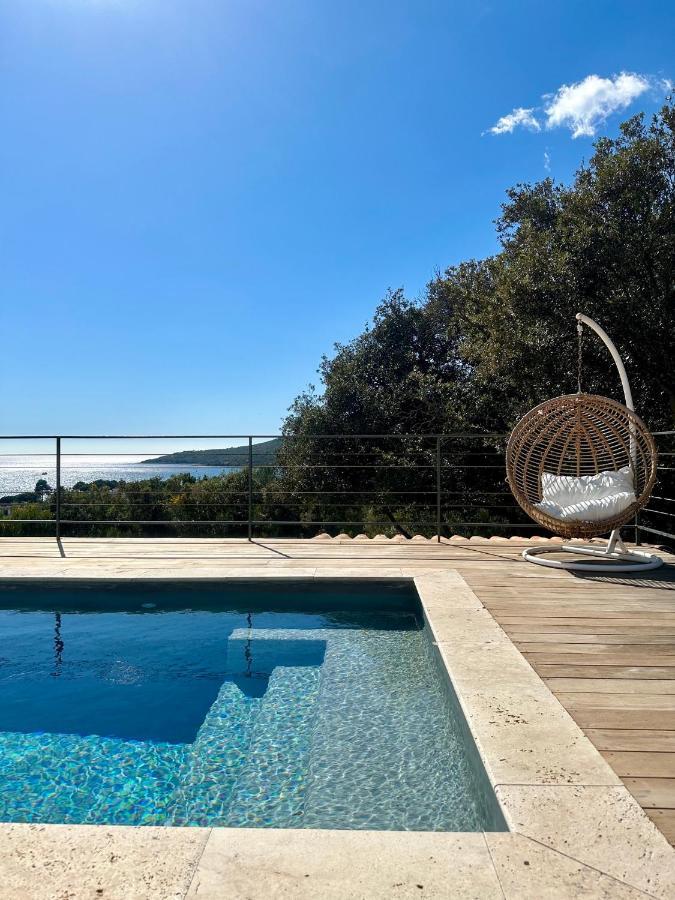 Villas De Standing Avec Magnifique Vue Mer Et Piscines Privees, Sagone サゴーヌ エクステリア 写真